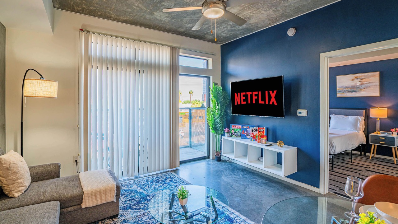 Photo of Livingroom in Evans Churchill