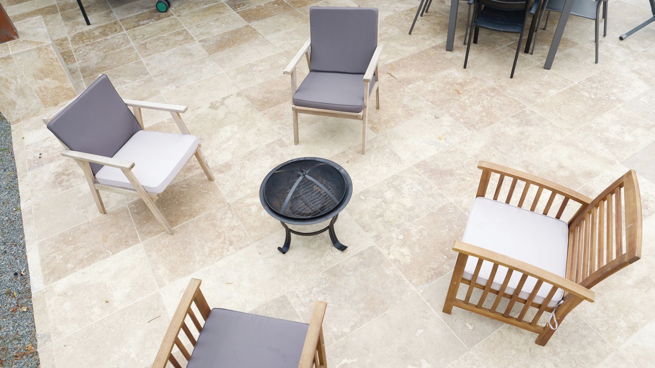 Photo of Outdoor in Rueil-la-Gadeliere