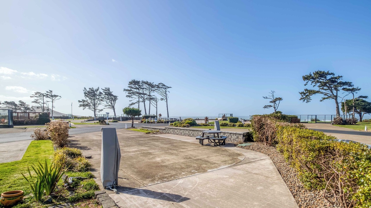 Photo of Others in Agate Beach