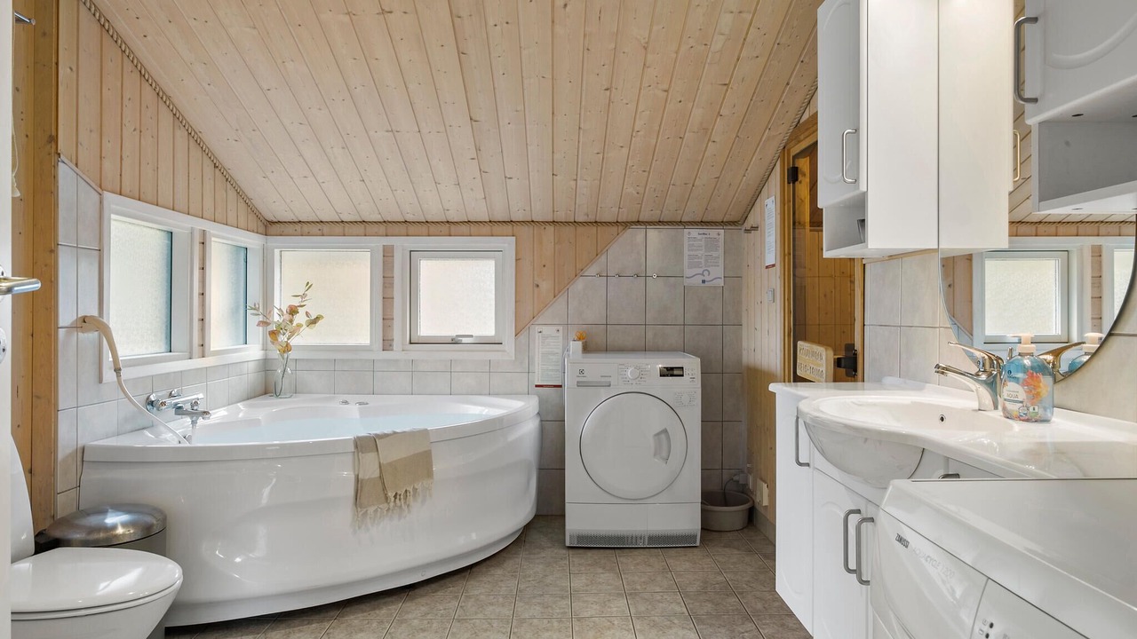 Photo of Bathroom in Torup Strand