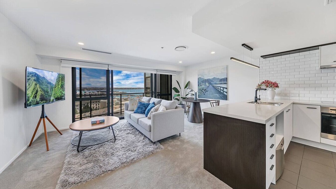 Photo of Livingroom in Auckland Central Business District