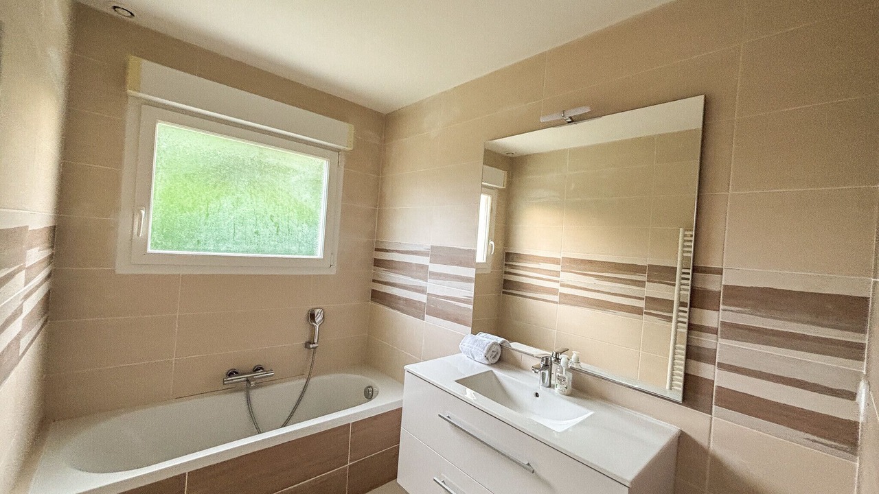 Photo of Bathroom in Pleumeur-Bodou