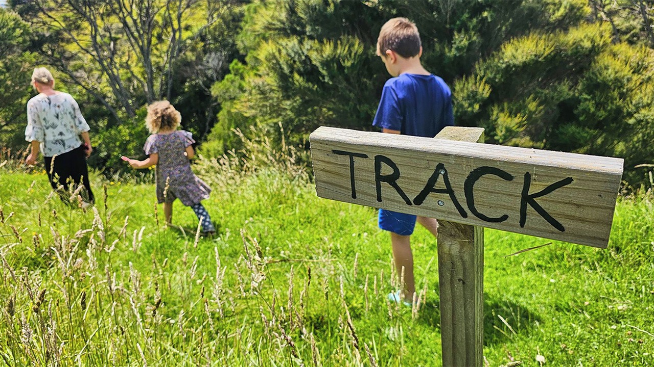 Photo of Others in Ratana