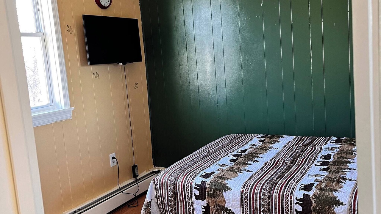 Photo of Bedroom in Linden