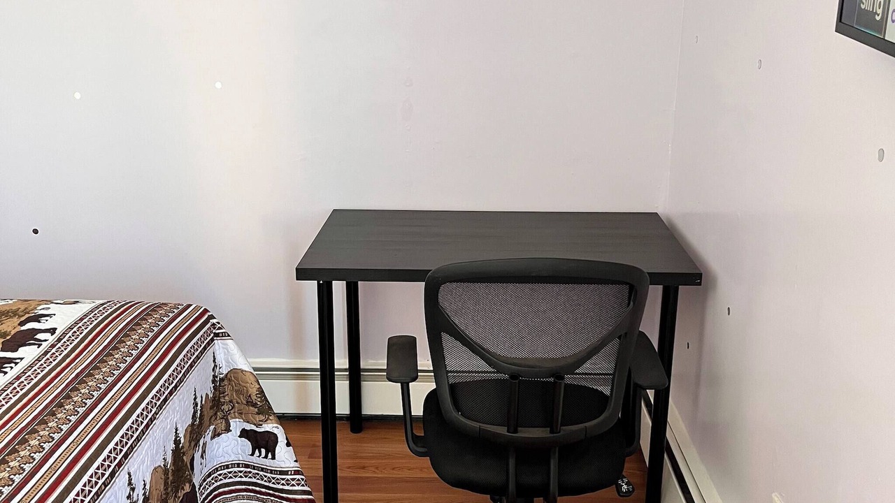 Photo of Bedroom in Linden