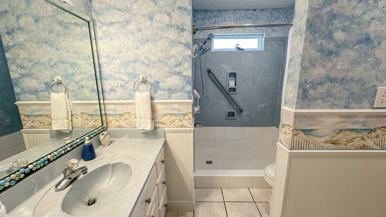 Photo of Bathroom in Silver Cay