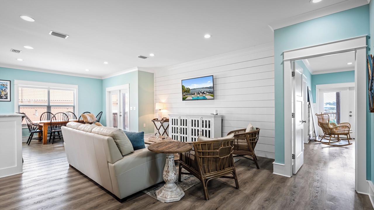 Photo of Livingroom in Pass Chateau Harbor