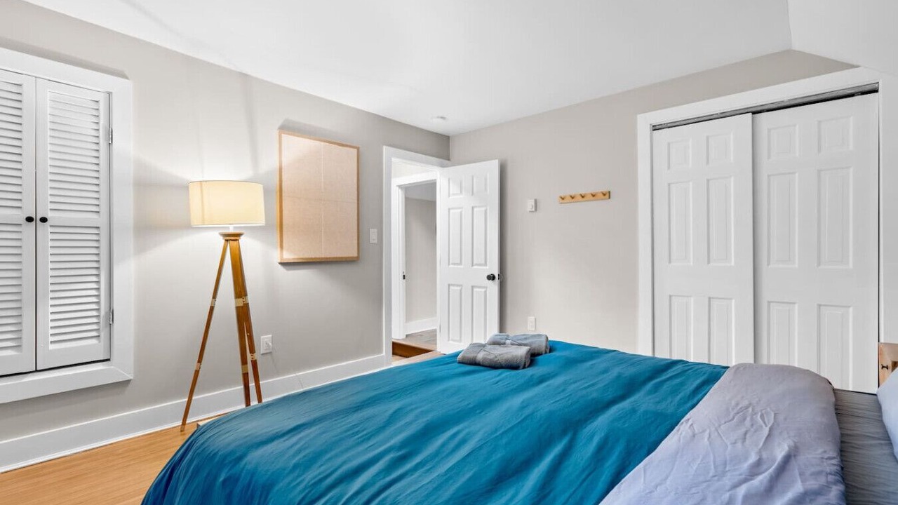 Photo of Bedroom in Plantsville