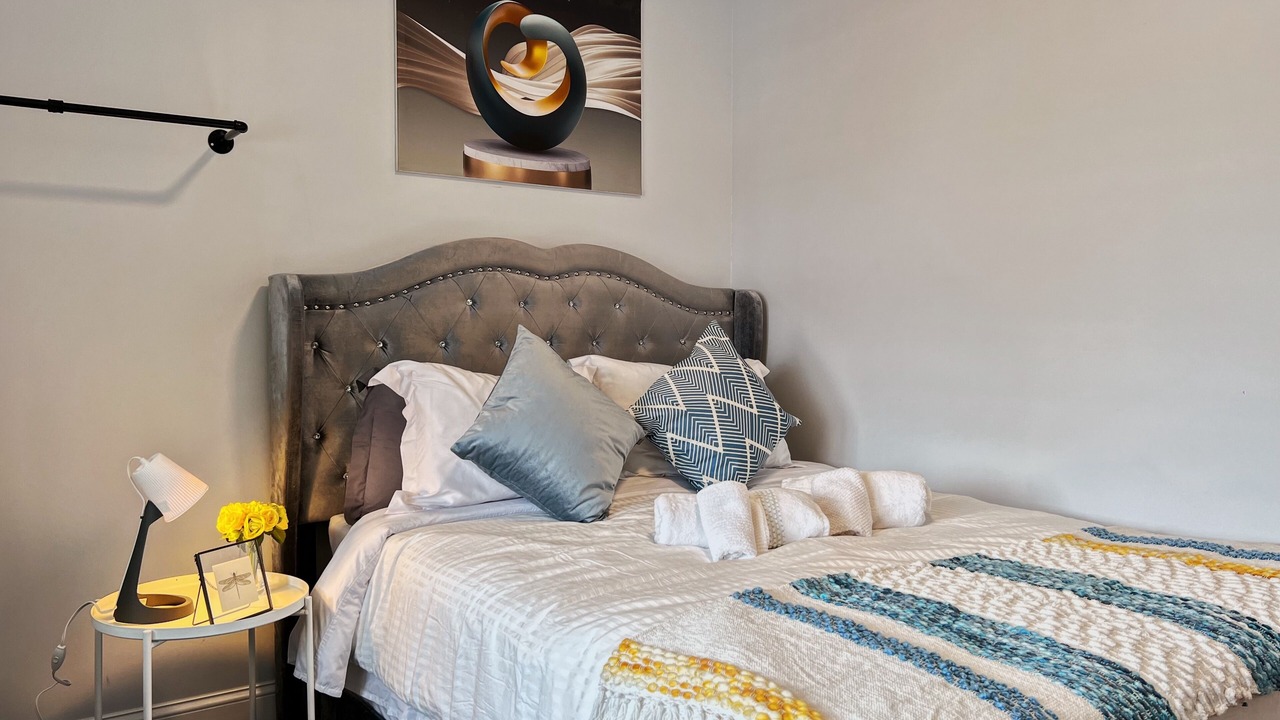 Photo of Bedroom in Center City