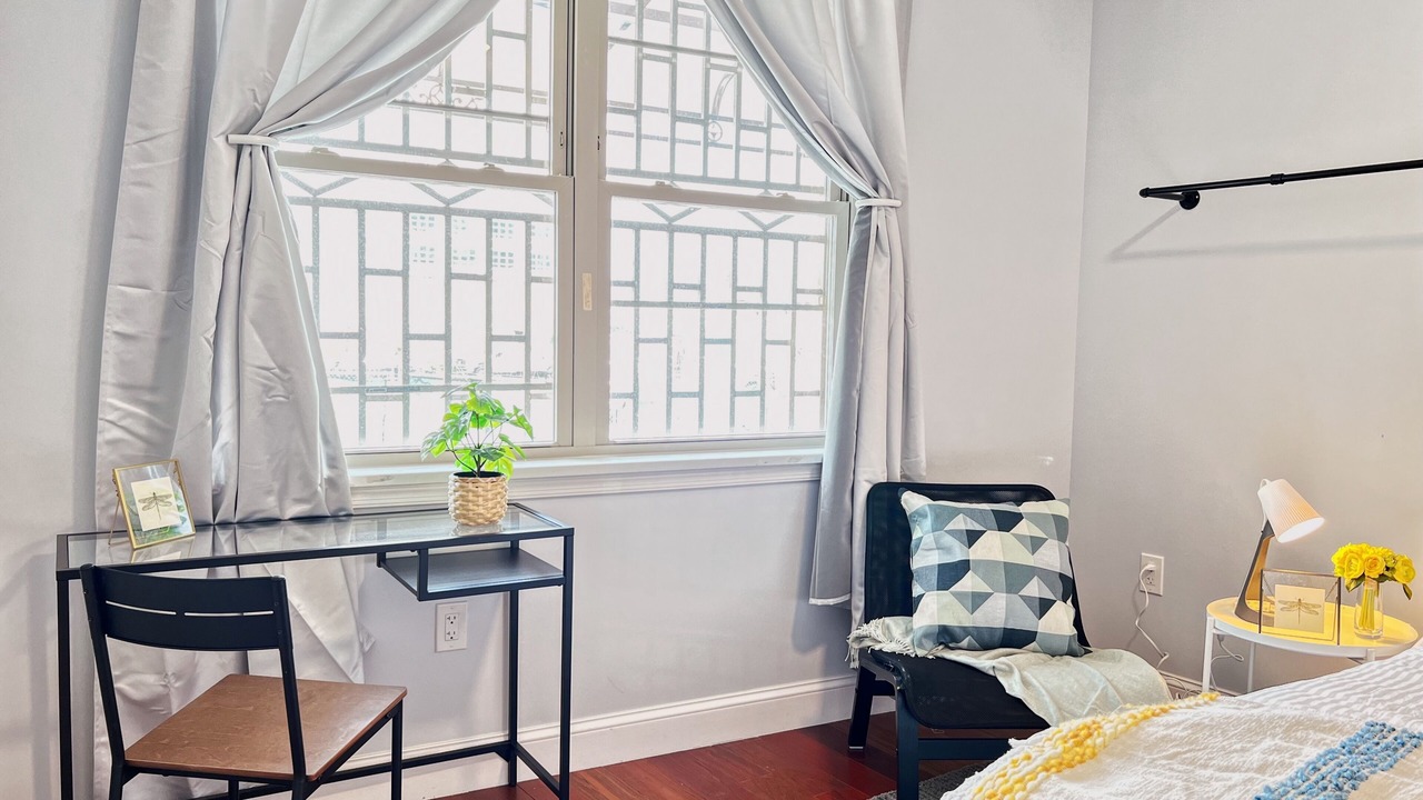 Photo of Bedroom in Center City