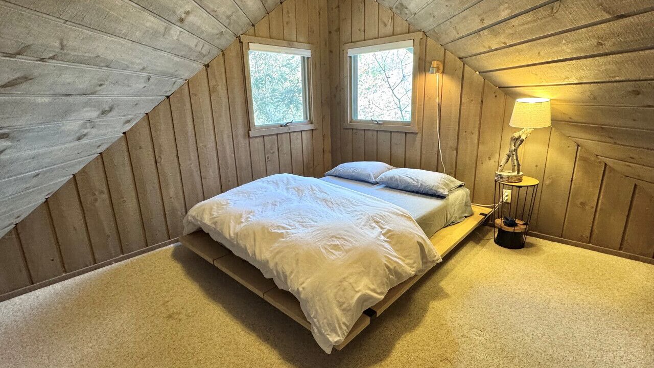 Photo of Bedroom in Grand Marais