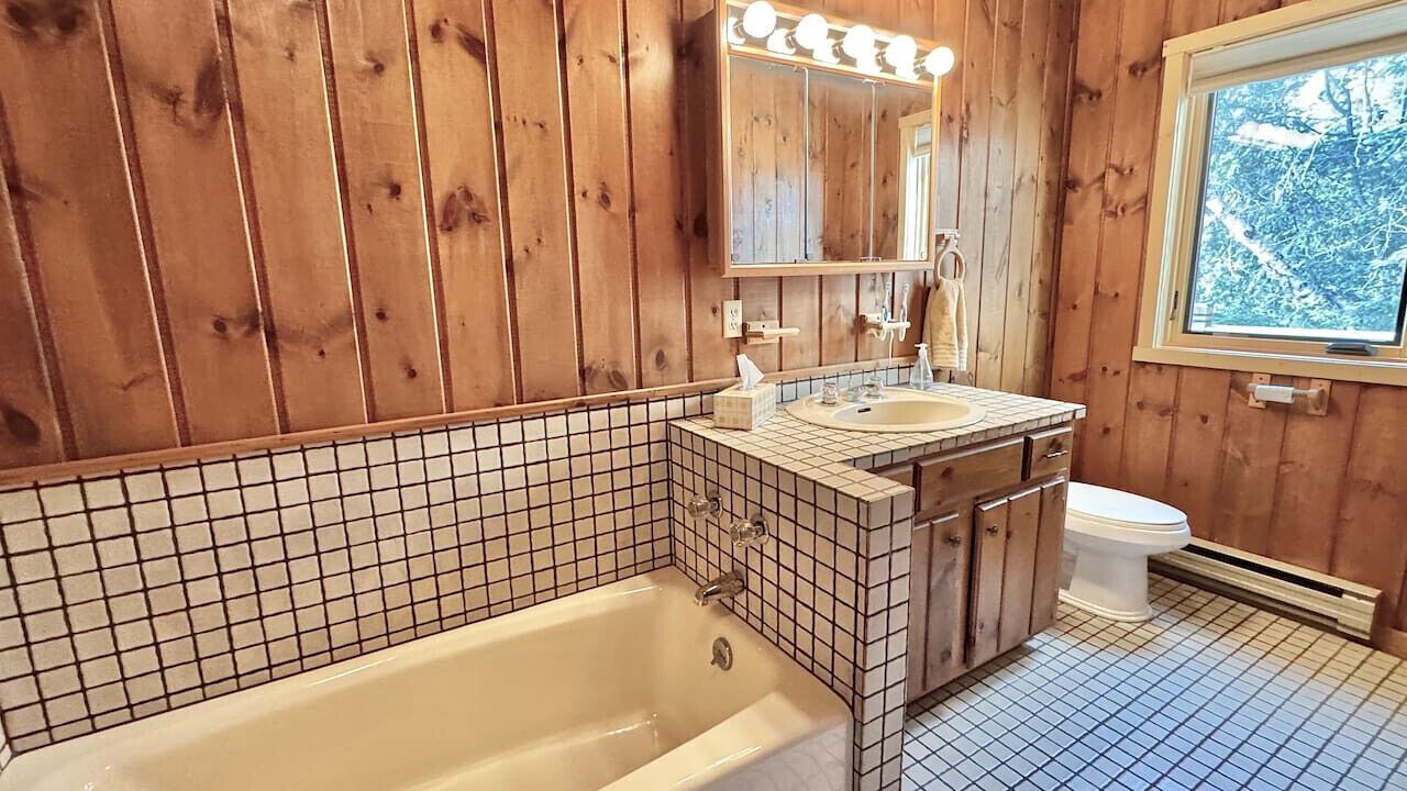 Photo of Bathroom in Grand Marais