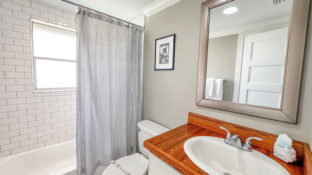 Photo of Bathroom in Royal Lagoons