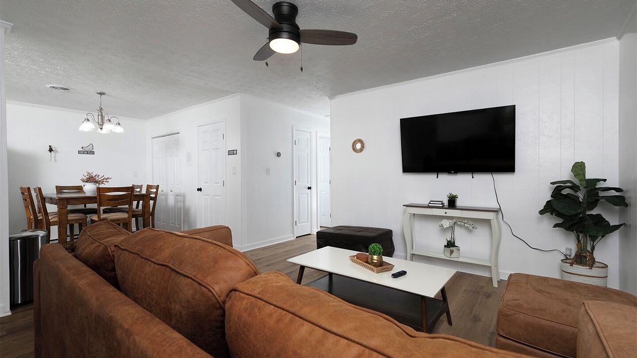 Photo of Livingroom in Cartersville