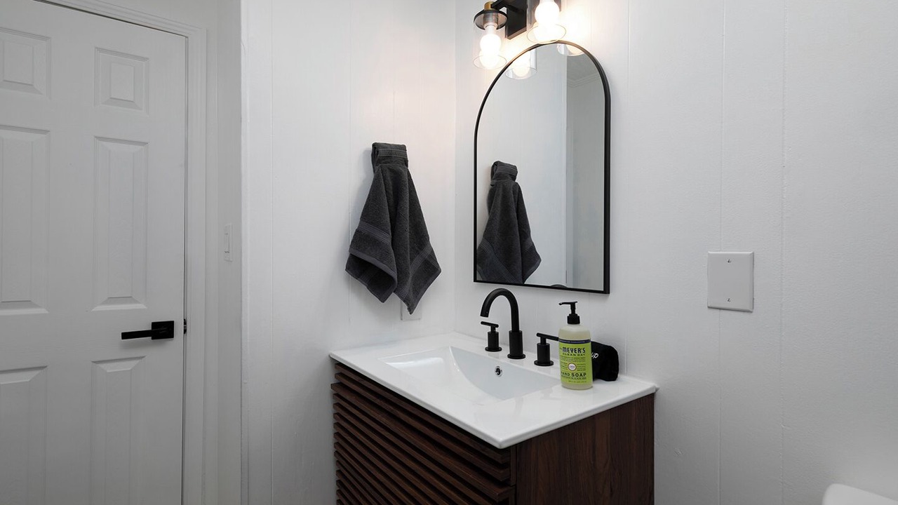 Photo of Bathroom in Cartersville
