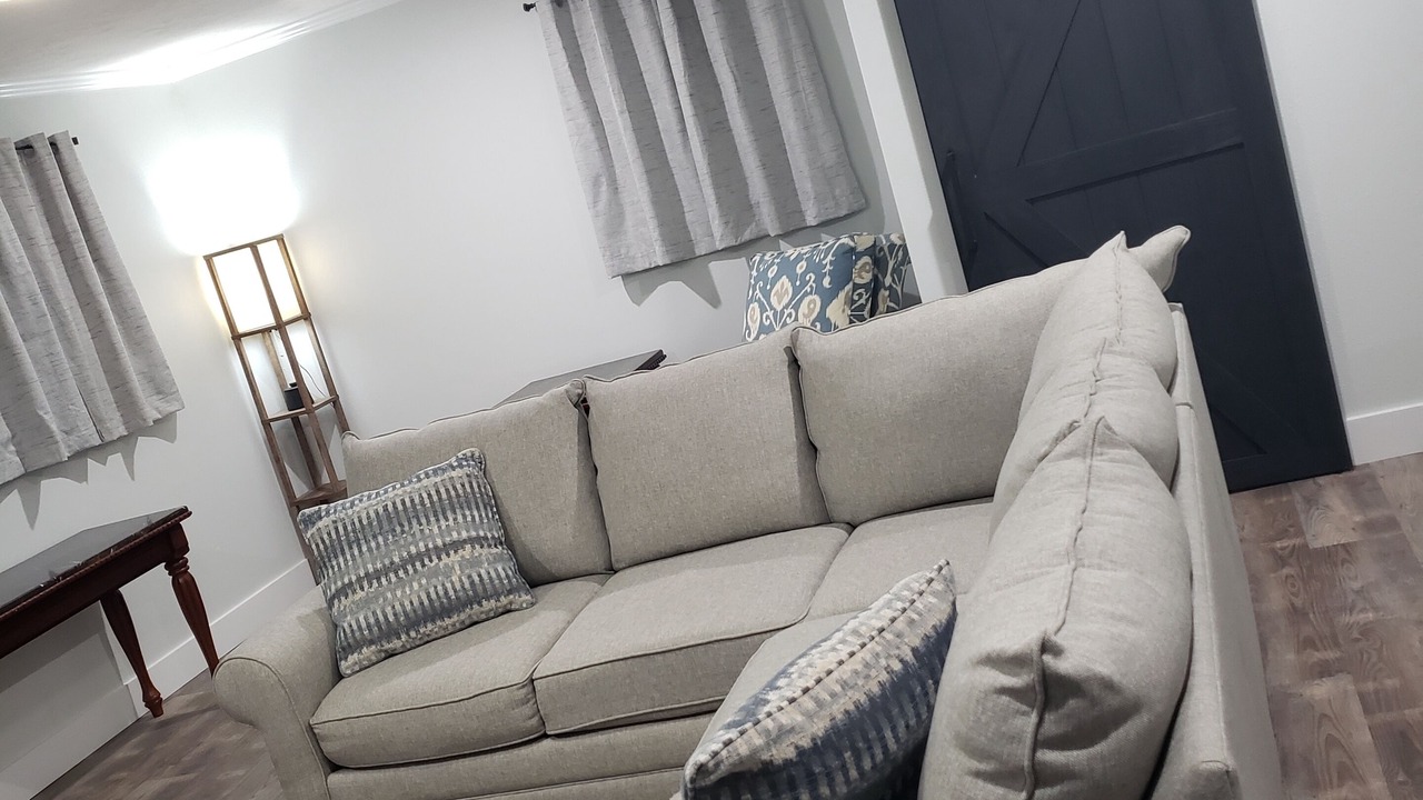 Photo of Livingroom in Pocahontas