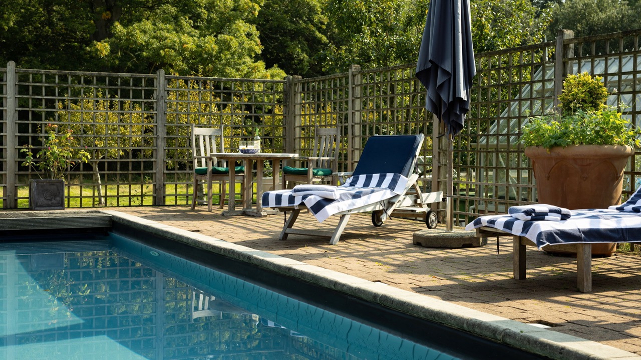 Photo of Outdoor in Sutton