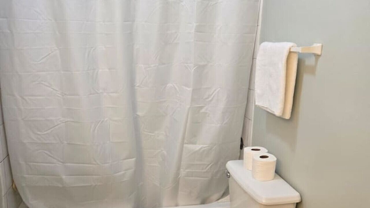 Photo of Bathroom in Bostwick Park