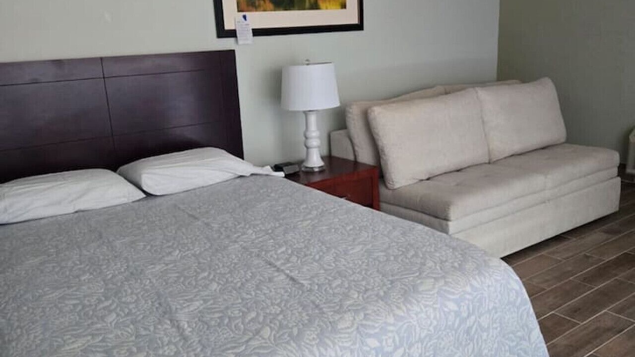 Photo of Bedroom in Bostwick Park