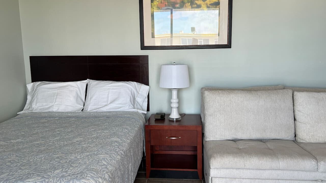 Photo of Bedroom in Bostwick Park