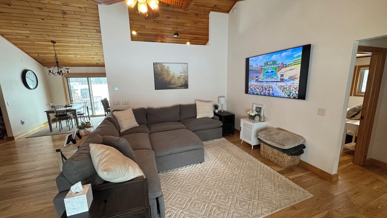 Photo of Livingroom in Shawano