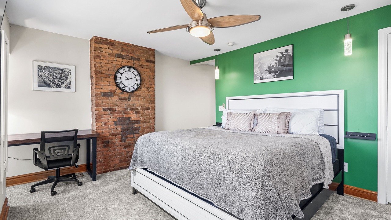 Photo of Bedroom in Mount Washington