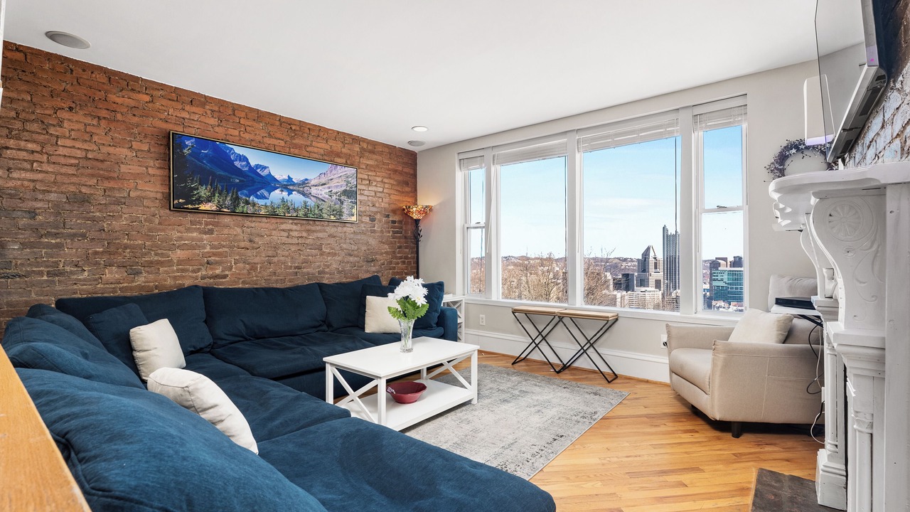 Photo of Livingroom in Mount Washington