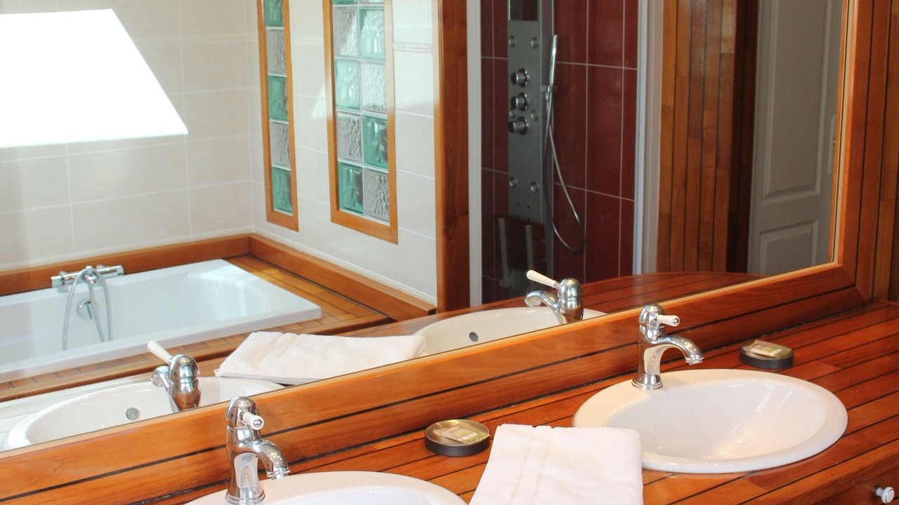 Photo of Bathroom in Varennes-Changy