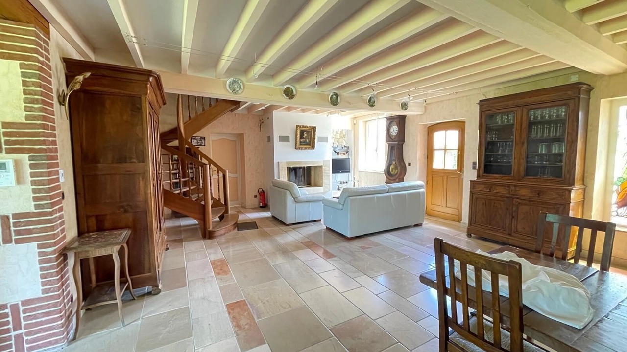 Photo of Others in Varennes-Changy