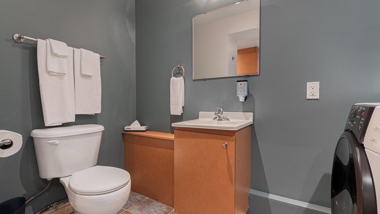 Photo of Bathroom in Les Pays-d'en-Haut Regional County Municipality
