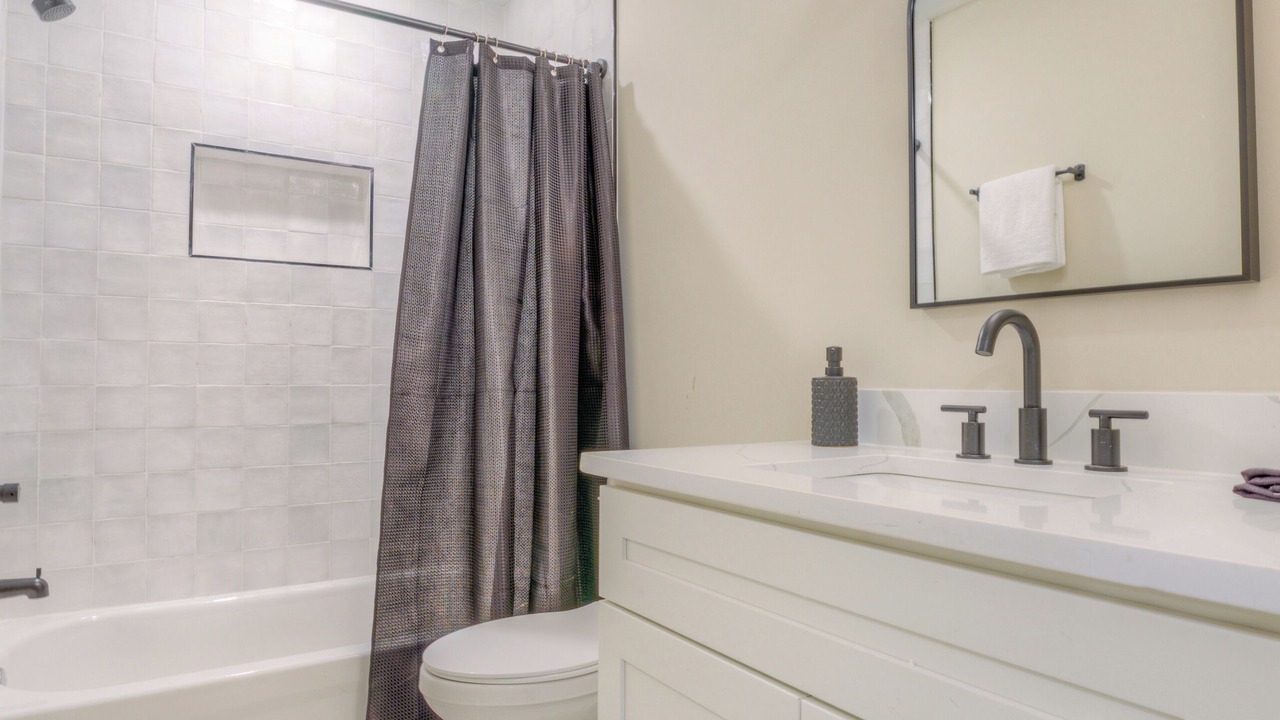 Photo of Bathroom in Crosstown