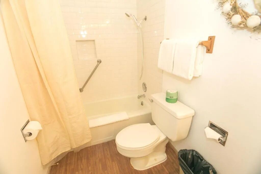 Photo of Bathroom in Ocean Shores