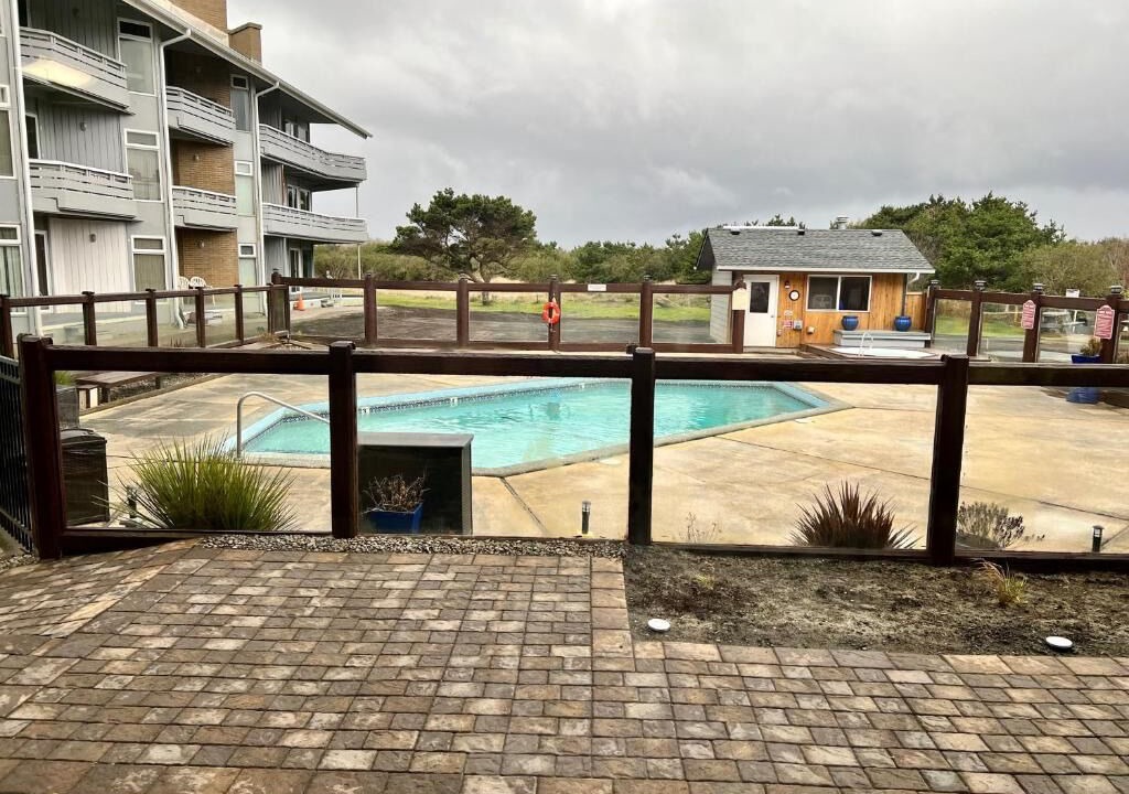 Photo of Others in Ocean Shores