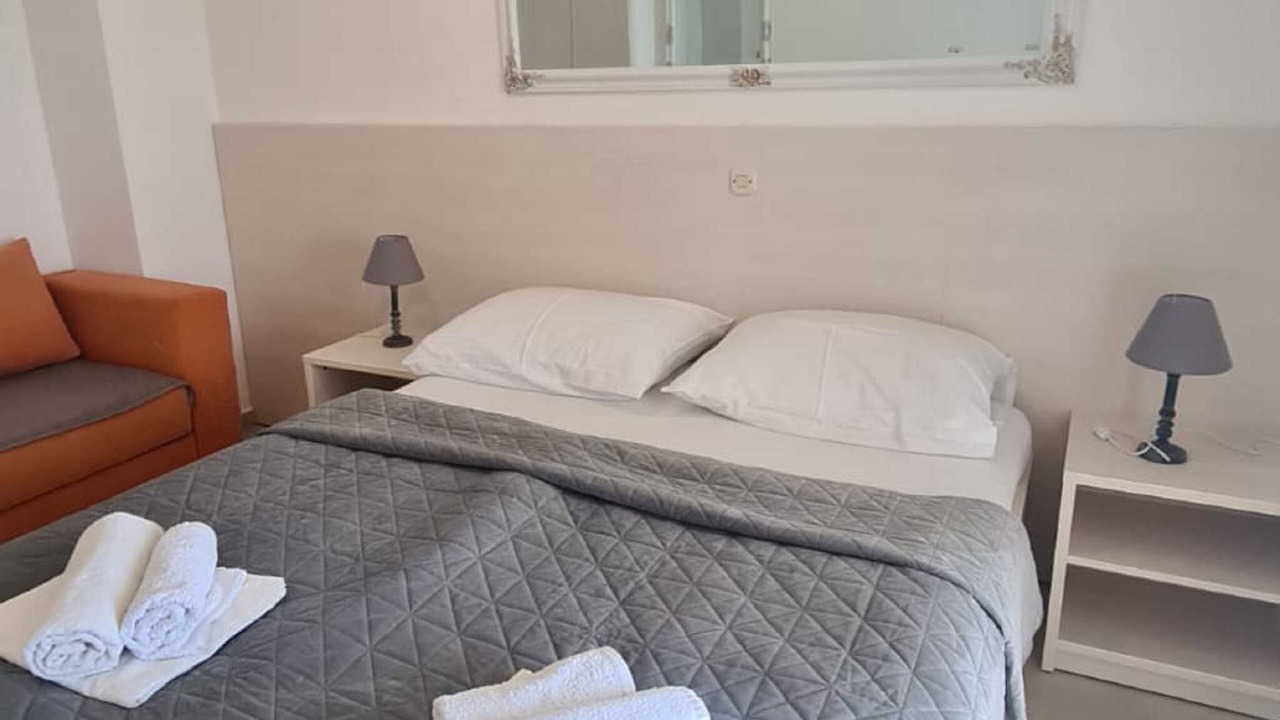 Photo of Bedroom in Brist