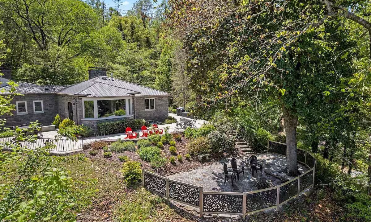 Photo of Patio Balcony in Bryson City