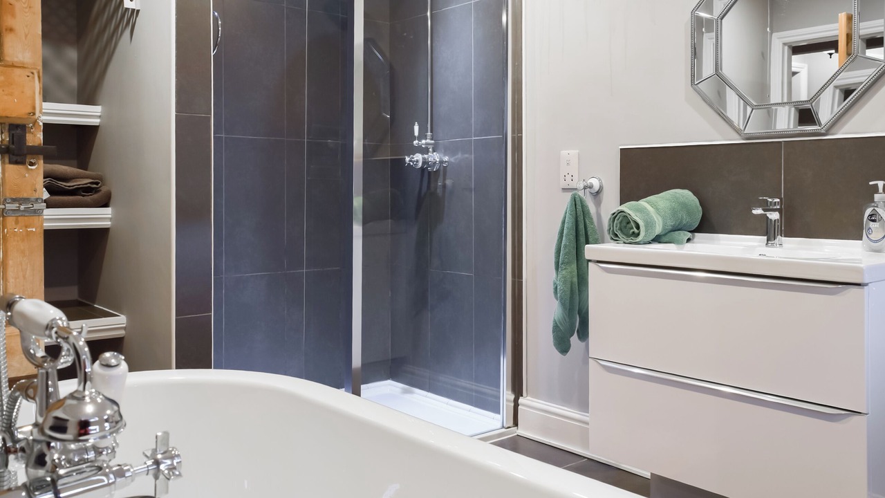 Photo of Bathroom in Kegworth