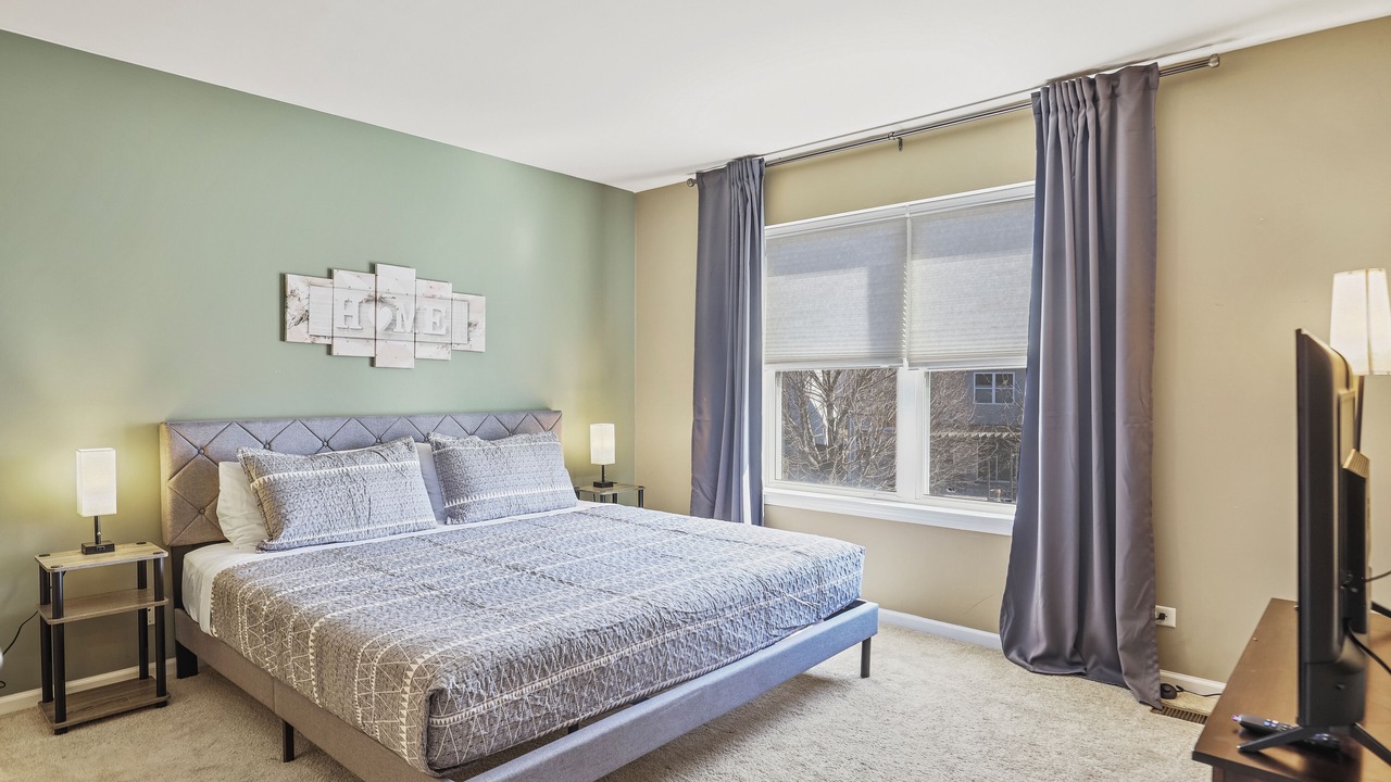 Photo of Bedroom in West Chicago