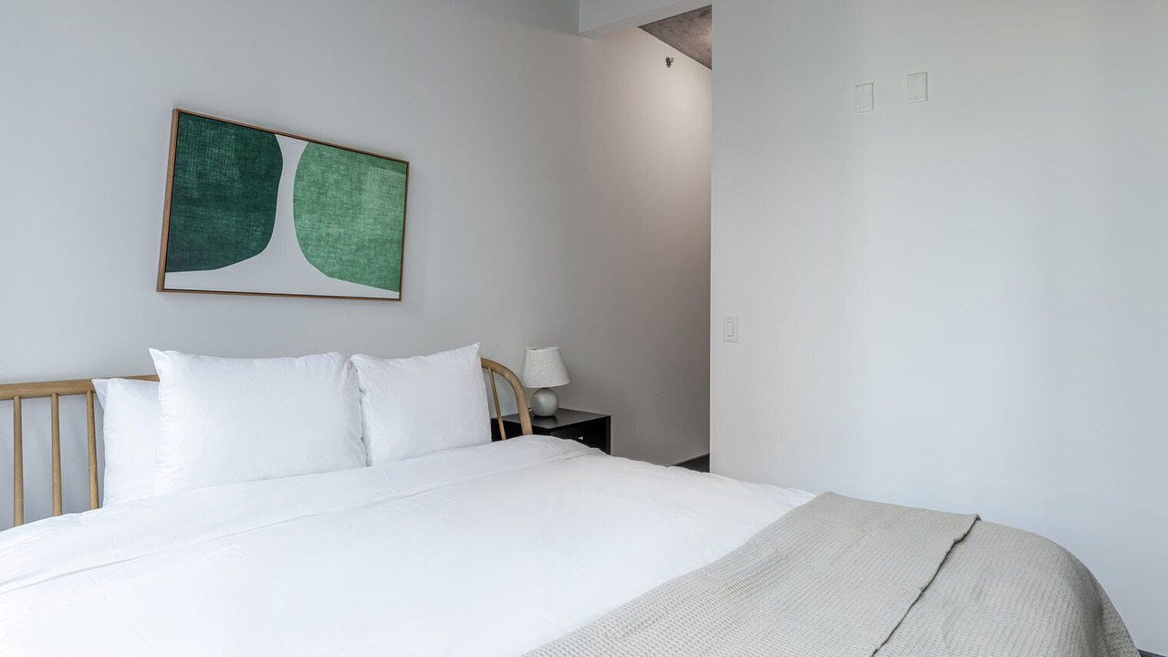 Photo of Bedroom in Downtown Chicago