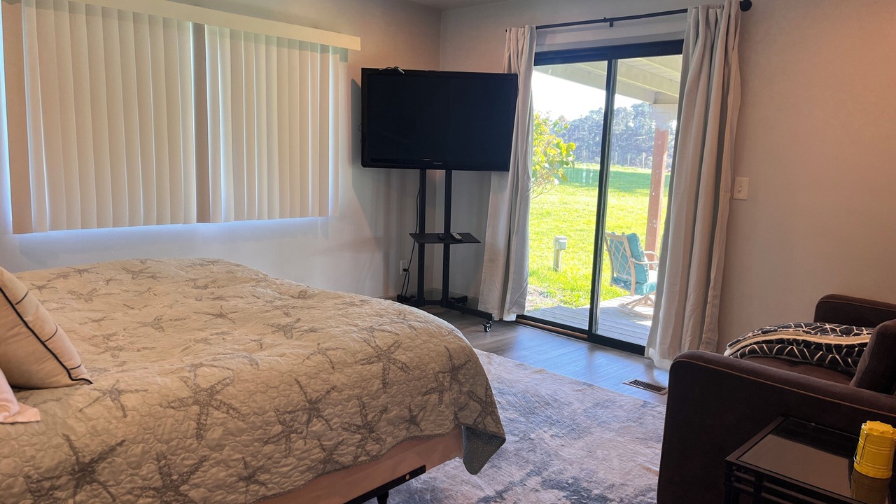 Photo of Bedroom in Point Arena