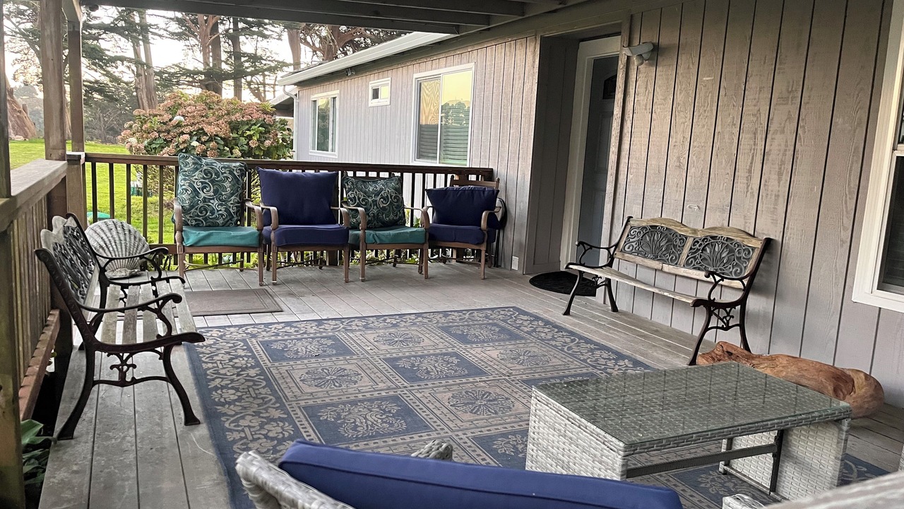 Photo of Patio Balcony in Point Arena