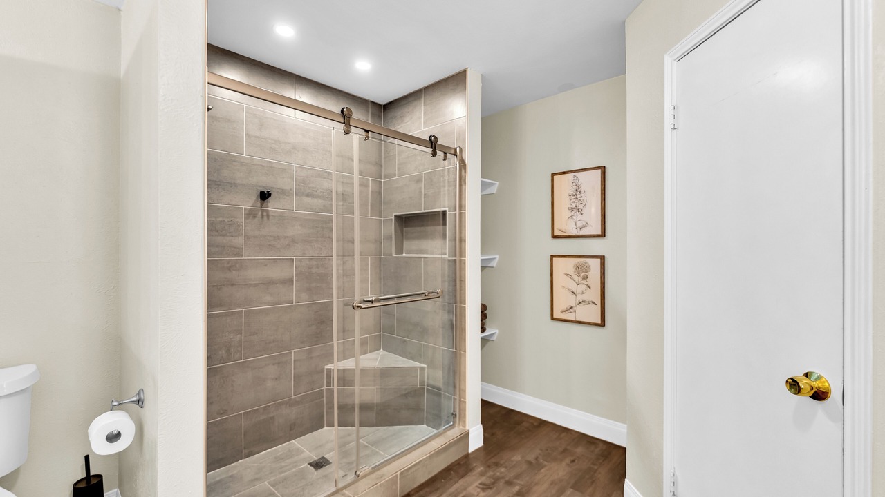 Photo of Bathroom in South Arlington