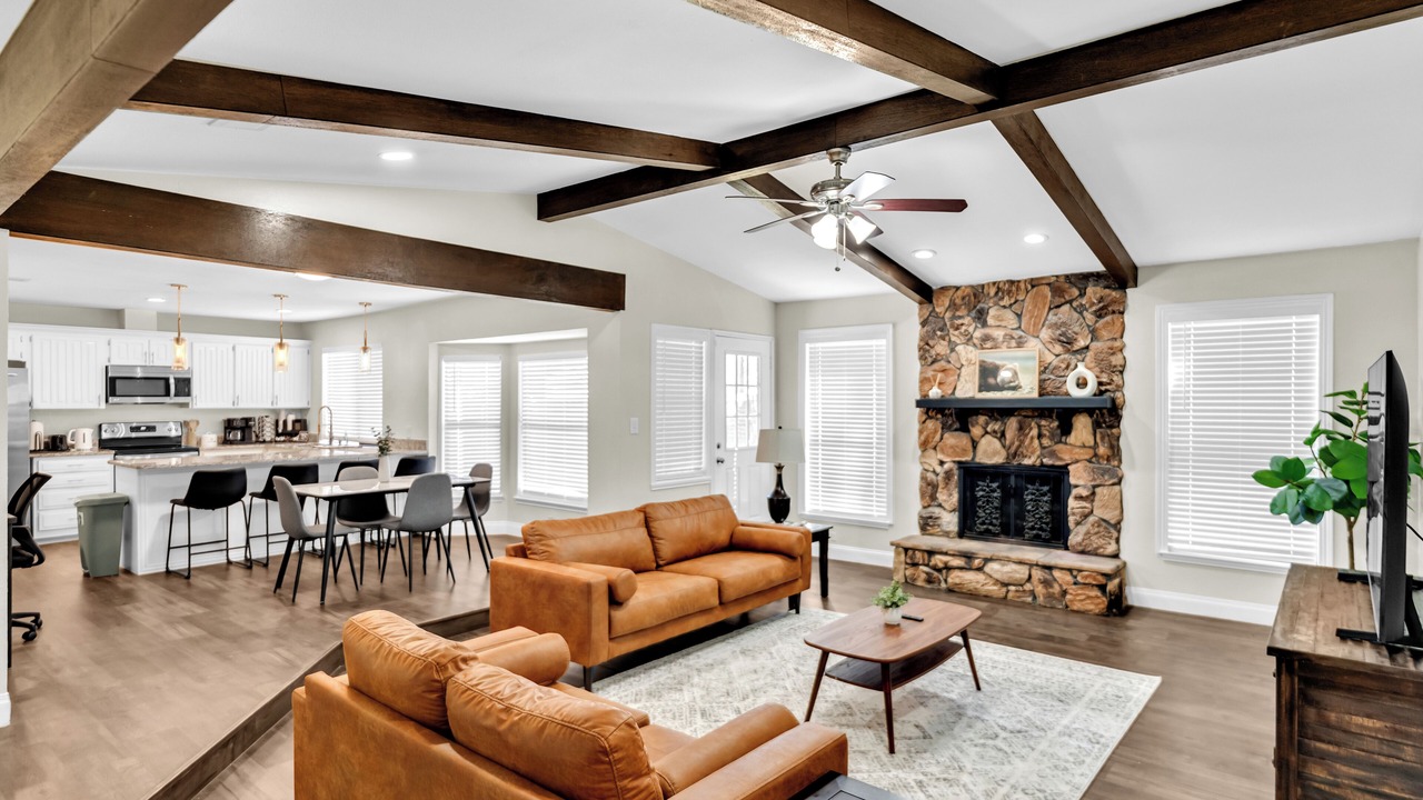 Photo of Livingroom in South Arlington
