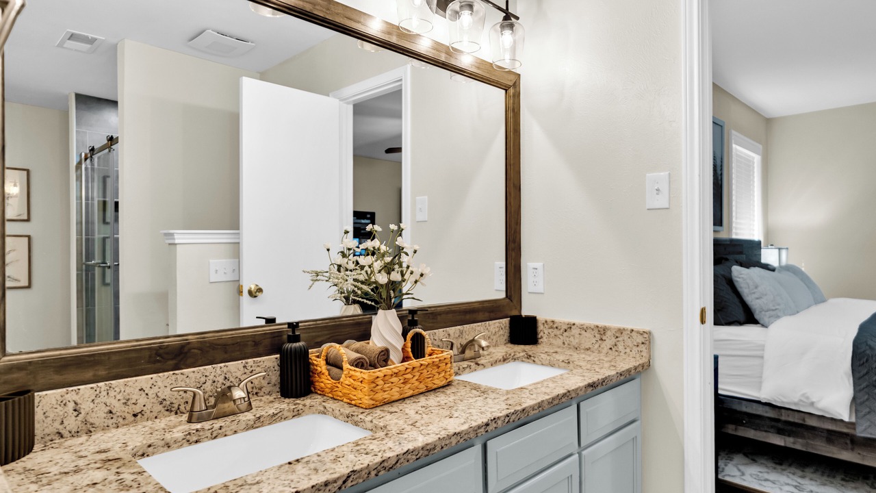 Photo of Bathroom in South Arlington