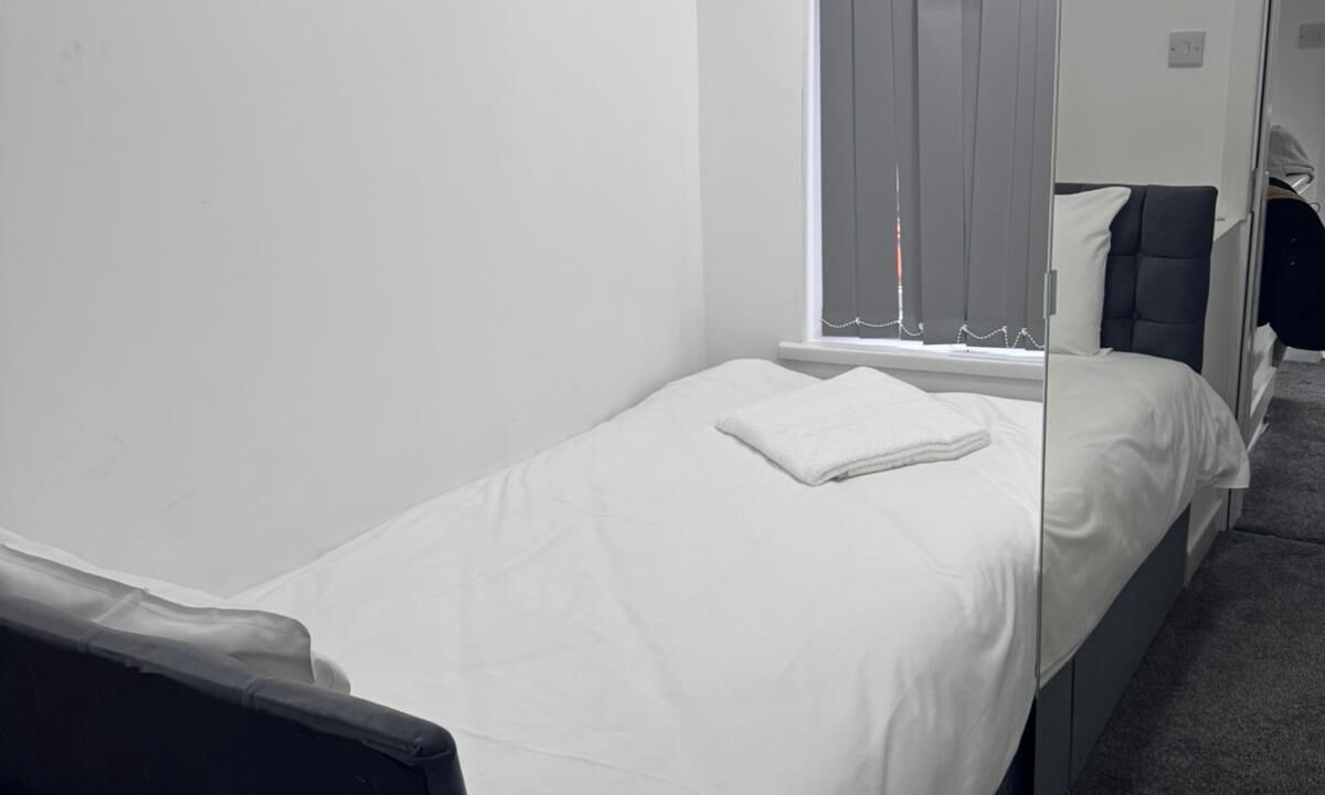 Photo of Others in Sheldon