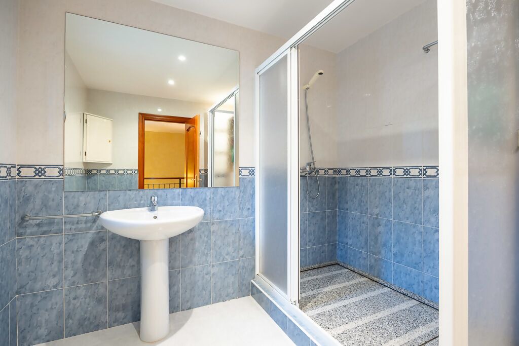 Photo of Bathroom in Venturada