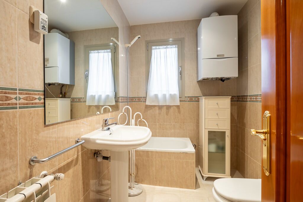 Photo of Bathroom in Venturada