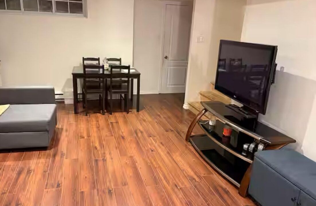Photo of Livingroom in Laval