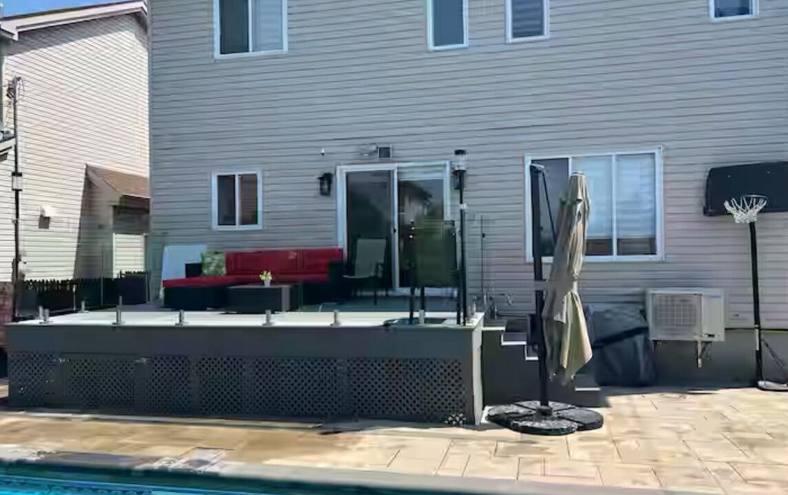 Photo of Outdoor in Laval