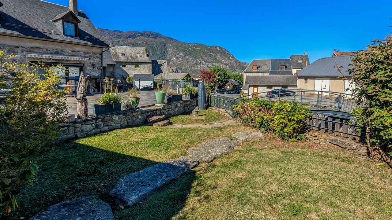 Photo of Outdoor in Clarac