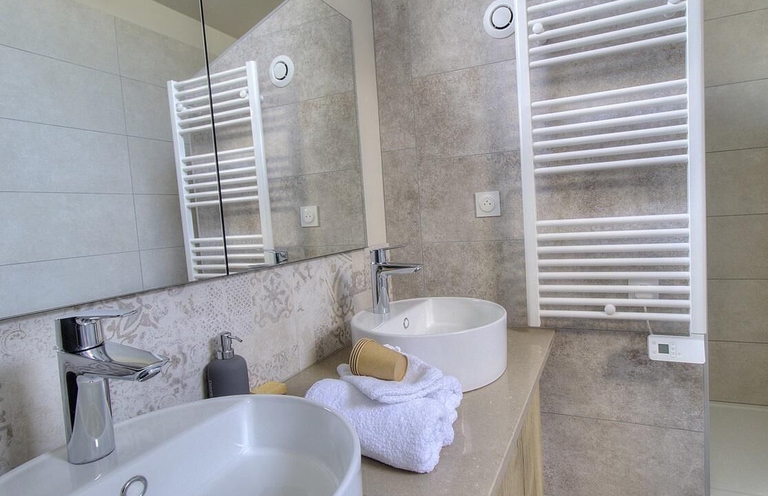 Photo of Bathroom in Fleurie